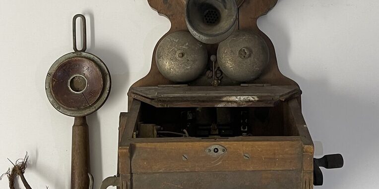 Wandtelefon ca. 1900-1910